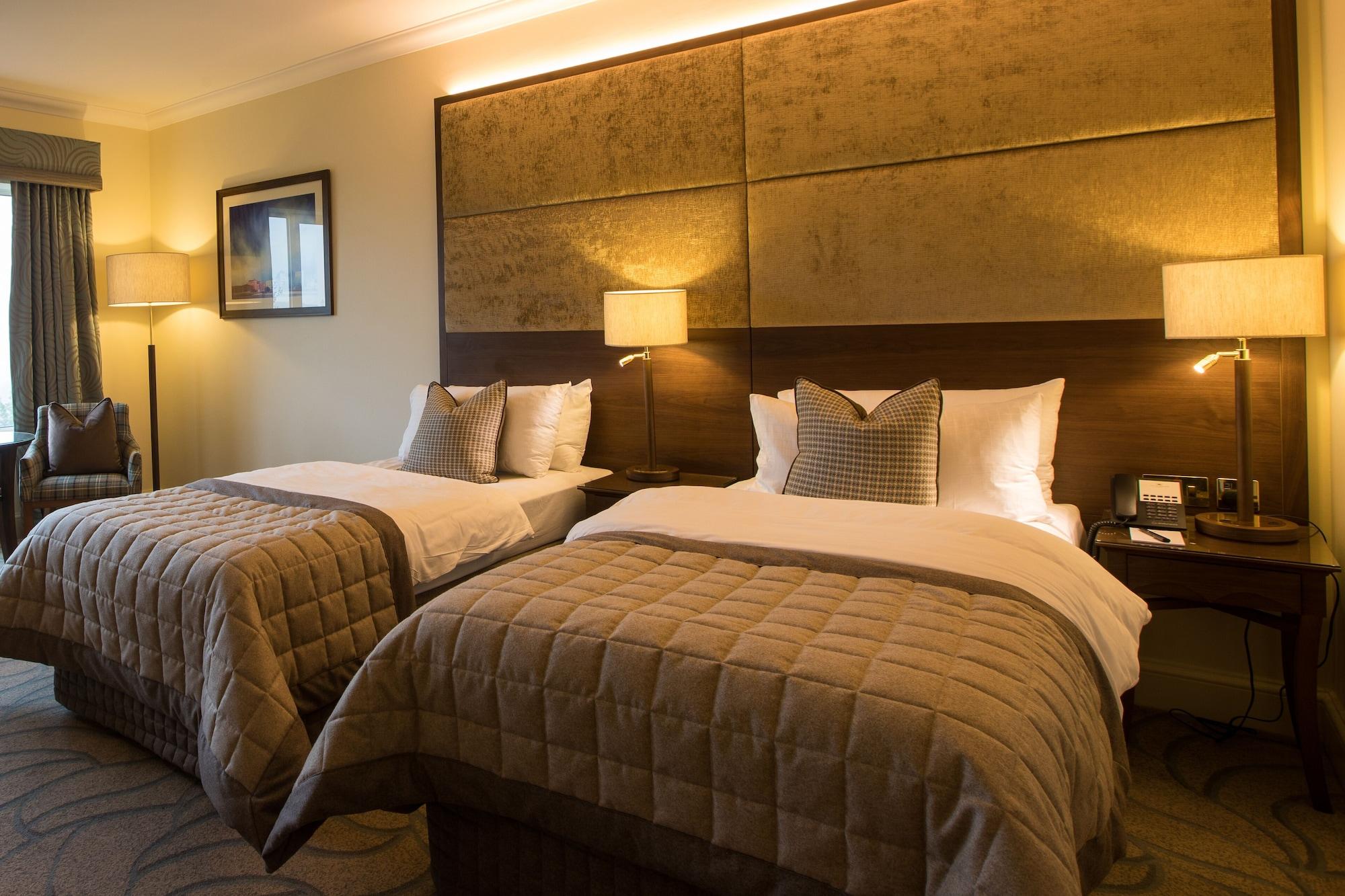 The Celtic Manor Resort Newport  Exterior photo A bedroom at the hotel
